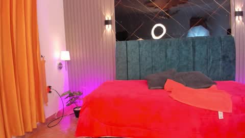 Naomi online show from January 6, 12:31 pm