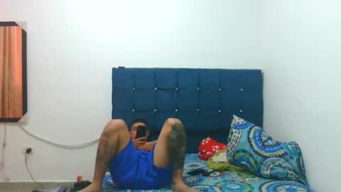 Snapshot of naomi_sweet420 chatting on March 2, 11:00 pm Mia online show from March 2, 11:00 pm