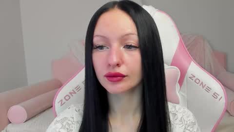 Naomi online show from November 21, 5:06 am