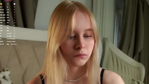 Angel online show from April 5, 11:18 am