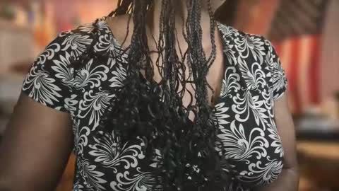 Naomi online show from November 11, 8:36 am