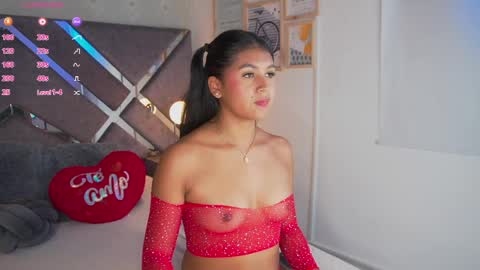 Naomi-Gray  online show from April 8, 5:46 pm