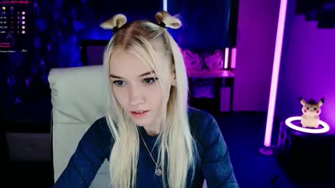 naomihita online show from November 4, 12:04 pm