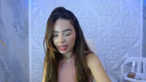 Naomis online show from May 11, 3:07 pm