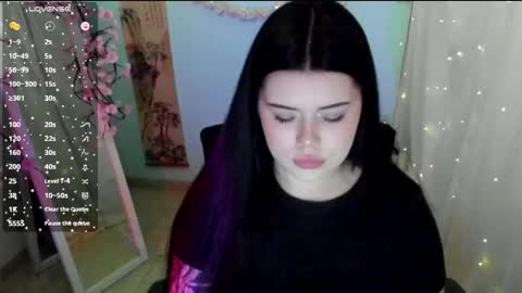 Naomi online show from April 16, 6:14 am