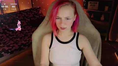 Naomi online show from March 4, 8:37 pm