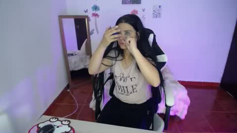 naomy__777 online show from October 15, 11:43 am