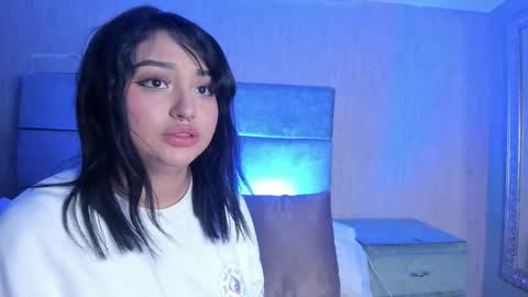 Naomy online show from March 29, 8:09 pm