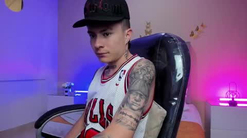 Nascary Fox online show from March 19, 12:53 pm