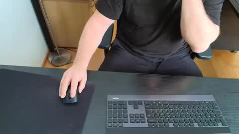 nase online show from December 4, 9:40 am