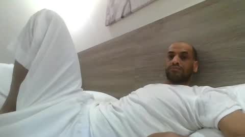 nas online show from April 20, 3:42 am