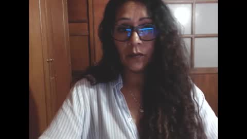 Snapshot of nasly_shy chatting on November 27, 11:29 pm Nasly Cute online show from November 27, 11:29 pm