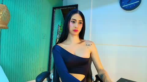 nasly_smit online show from April 4, 6:38 pm