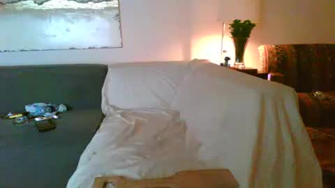 nassobout online show from March 5, 10:22 am