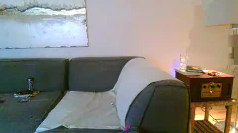 nassobout online show from March 7, 12:13 pm