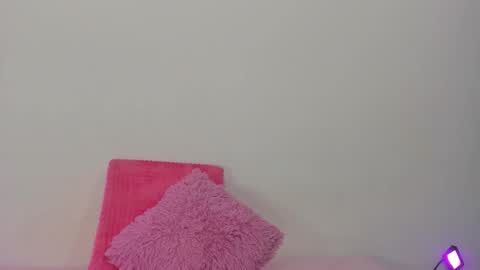 Snapshot of nassty_slutty chatting on November 19, 3:50 am Tanisha online show from November 19, 3:50 am