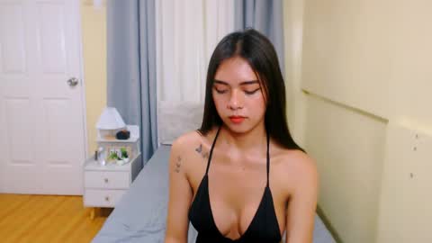 Snapshot of nasthy_charllot chatting on May 27, 1:57 am nasthy_charllot online show from May 27, 1:57 am