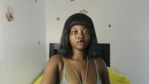 Snapshot of nastie_amanda chatting on December 10, 7:05 am Amanda online show from December 10, 7:05 am