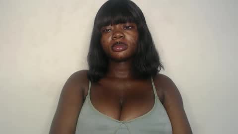 Snapshot of nastie_amanda chatting on October 5, 3:43 pm Amanda online show from October 5, 3:43 pm