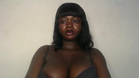 Snapshot of nastie_amanda chatting on October 6, 11:35 pm Amanda online show from October 6, 11:35 pm