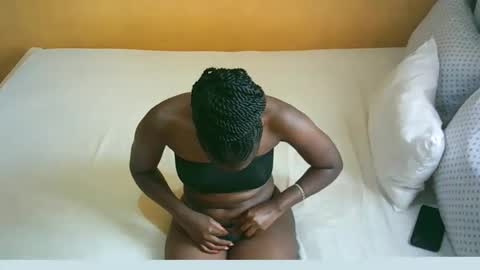 nastycoochie online show from March 3, 10:10 am