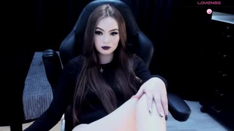 Snapshot of nastykatty_ chatting on June 1, 10:33 pm nastykatty_ online show from June 1, 10:33 pm