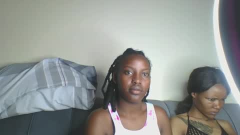 Snapshot of nastyme024 chatting on November 22, 8:35 am nastyme024 online show from November 22, 8:35 am