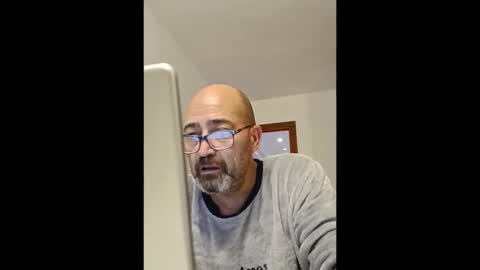 Snapshot of nata1974 chatting on November 17, 6:57 pm nata1974 online show from November 17, 6:57 pm