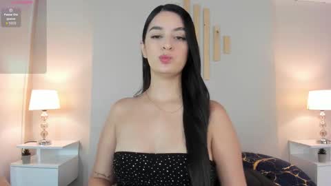 Natacha Diaz online show from October 17, 11:24 am