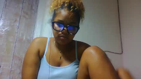 natachazz online show from March 30, 8:32 pm