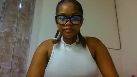 natachazz online show from April 4, 11:35 pm