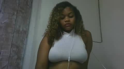 natachazz online show from April 7, 1:00 pm