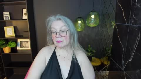 NataliCloud online show from April 16, 1:23 pm