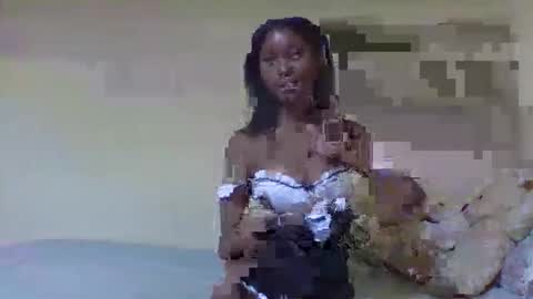 Snapshot of natalie19240216 chatting on February 11, 8:19 am natalie19240216 online show from February 11, 8:19 am