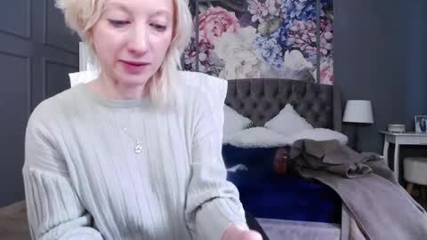 Natalie online show from February 9, 6:54 am