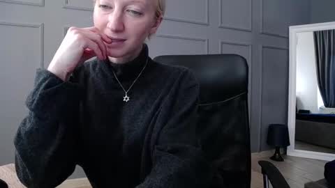 Natalie online show from February 19, 11:28 am