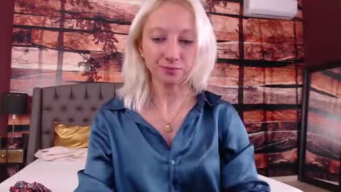 Natalie online show from October 9, 10:24 am