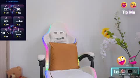 Snapshot of natalie_cowens chatting on January 29, 8:46 pm Natalie online show from January 29, 8:46 pm