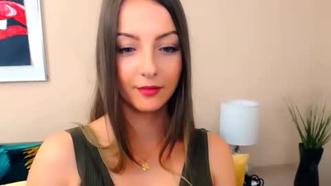 Snapshot of natalie_live chatting on April 22, 6:49 am NatalieSexy online show from April 22, 6:49 am