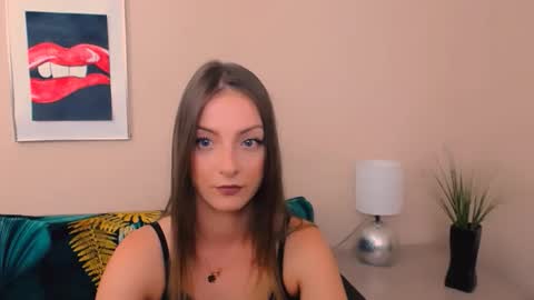 Snapshot of natalie_live chatting on May 27, 6:32 am NatalieSexy online show from May 27, 6:32 am