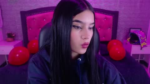 natalie  online show from February 26, 3:38 am