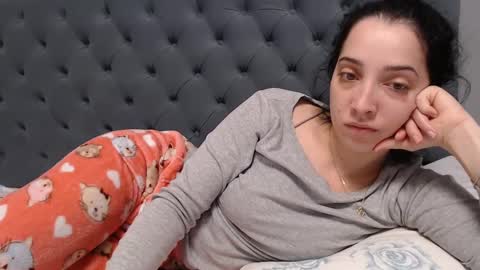 Miia online show from February 3, 3:09 am