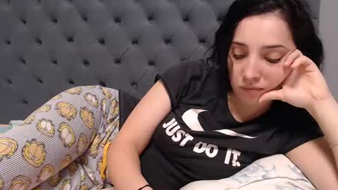 Miia online show from February 5, 9:57 am