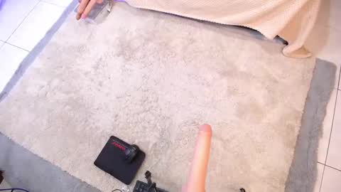 Snapshot of natalie_swetty chatting on January 10, 4:33 am Natalie online show from January 10, 4:33 am