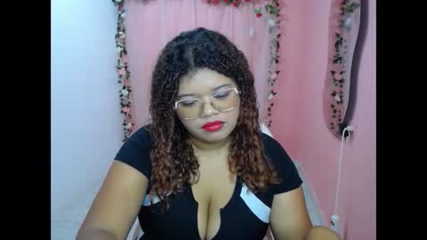 Snapshot of natalie_tits1 chatting on September 30, 5:29 pm natalie_tits1 online show from September 30, 5:29 pm