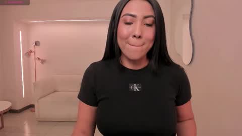 Snapshot of natalielewis_ chatting on November 2, 11:56 am Natalie Lewis online show from November 2, 11:56 am