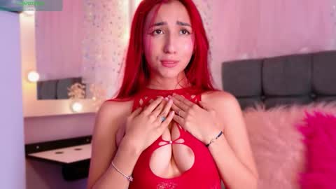 natalliapradas online show from March 3, 3:29 pm