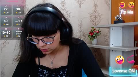 Snapshot of nataly_cloud chatting on January 18, 1:08 pm N A T A L Y online show from January 18, 1:08 pm