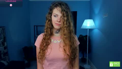 Natalie online show from December 17, 5:02 am