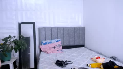 Snapshot of nataly_mcry chatting on November 29, 6:22 pm NATALY online show from November 29, 6:22 pm